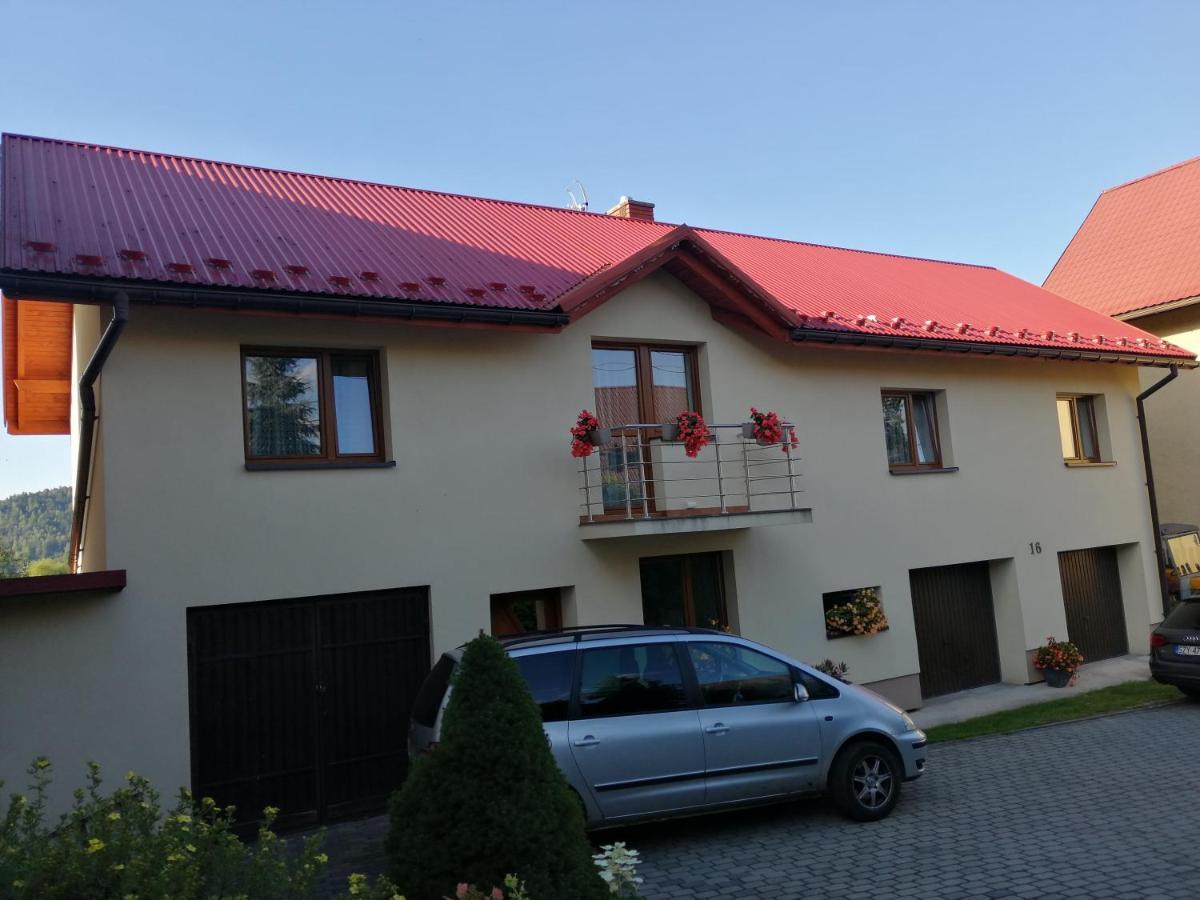 Pokoje U Jarka Krzyżowa Dış mekan fotoğraf